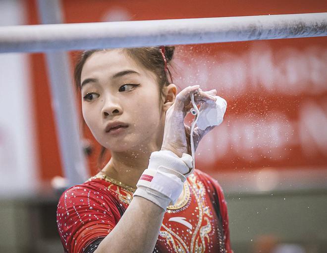 Im體育網(wǎng)站：恭喜！中國體操又一16歲美女新星崛起：首次出征大賽奪冠+獲3獎牌(圖4)