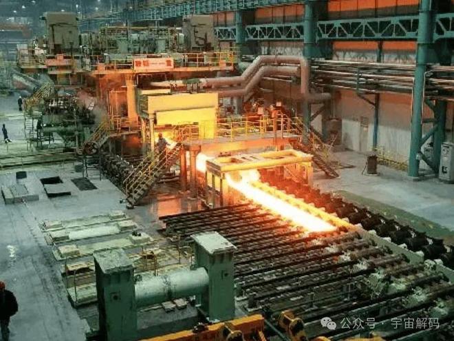 被美技術(shù)封鎖30年中國(guó)用三年打破壟斷造出36萬(wàn)噸鋼鐵巨獸！(圖7)